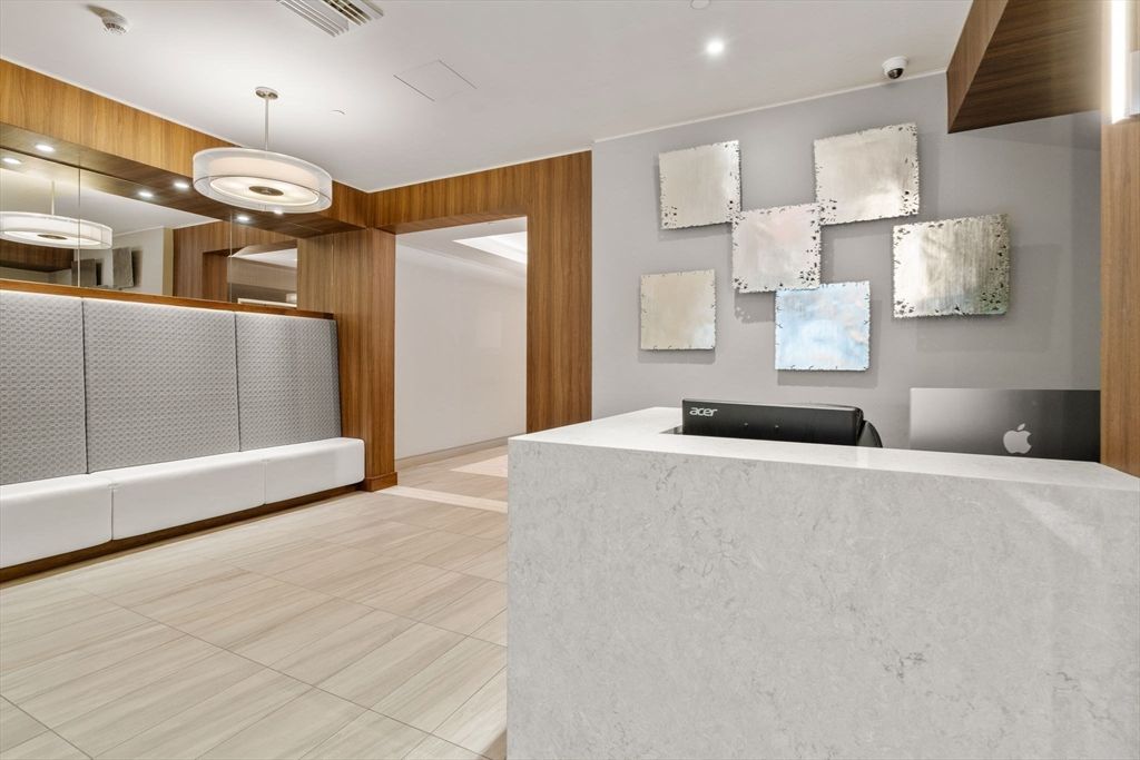 Interior, Pendant Lights, Recessed Lighting, Wooden Walls