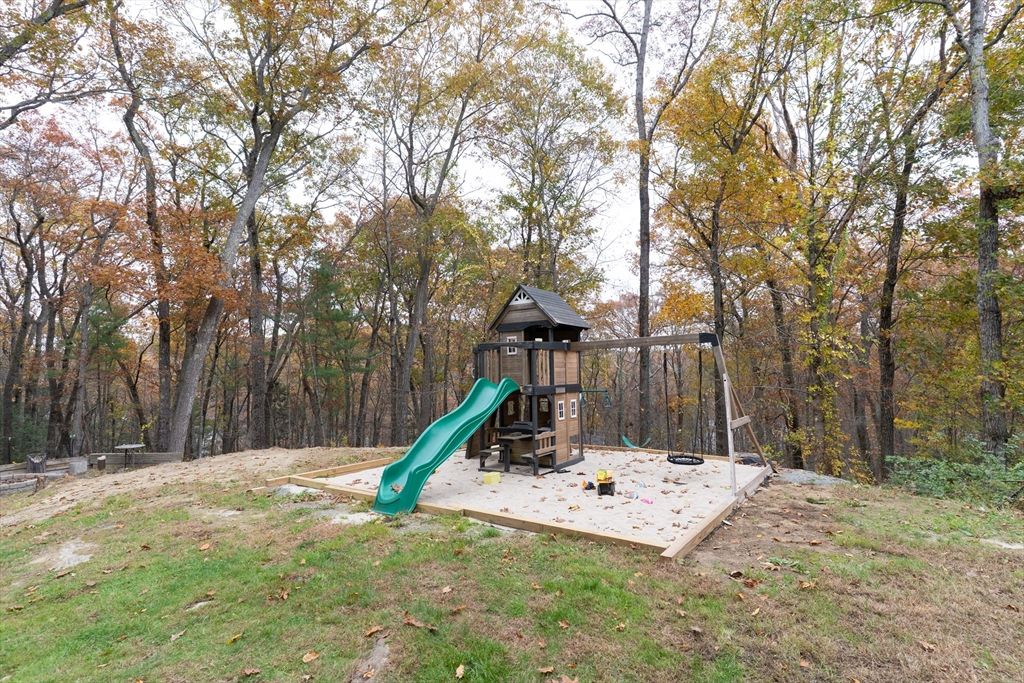 Backyard, Exterior, Playground