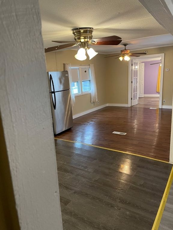 Empty room, Interior, Kitchen, Wood Texture Flooring