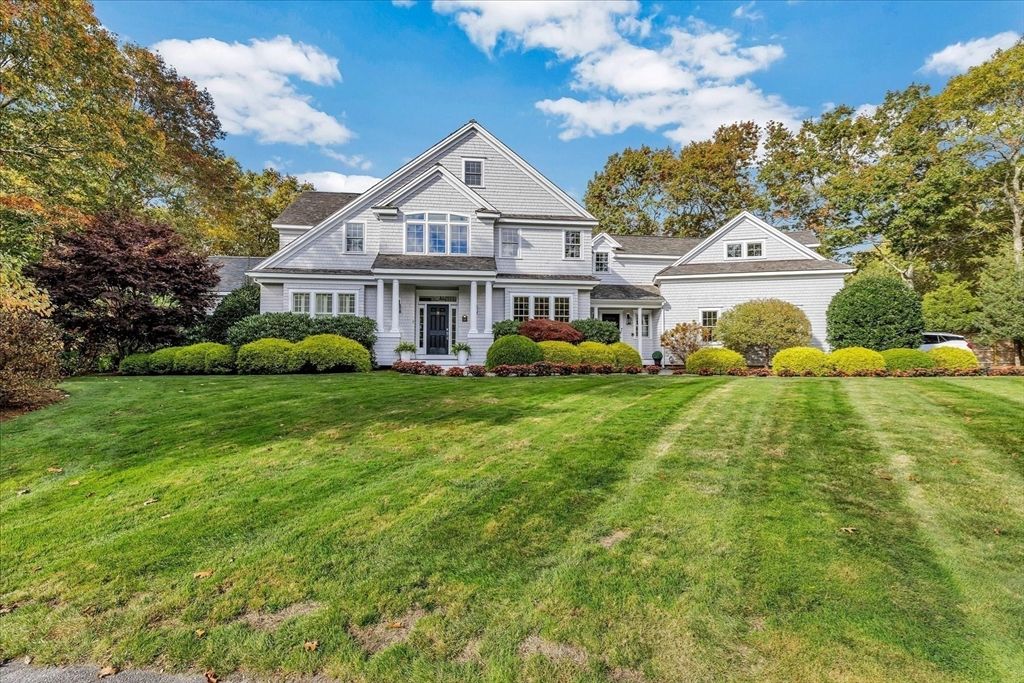 Backyard, Exterior, Facade, Farmhouse