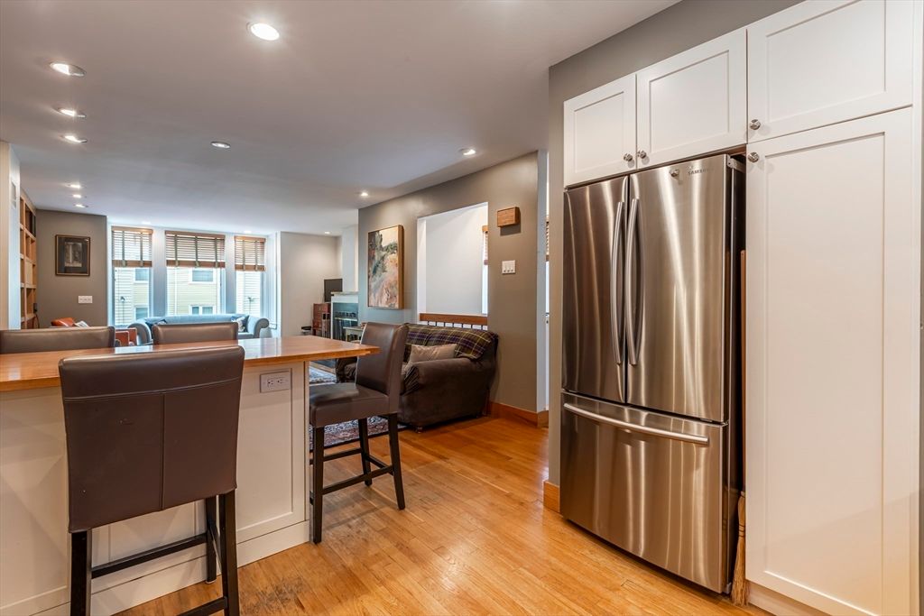 Dining room, Interior, Kitchen, Recessed Lighting, Stainless Steel Appliances, Wood Texture Flooring