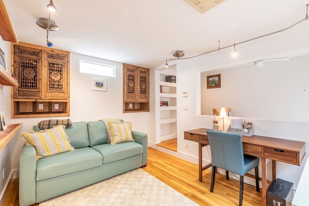 Home Office, Interior, Pendant Lights, Wood Texture Flooring