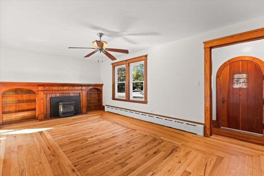Empty room, Fireplace, Interior, Wood Texture Flooring