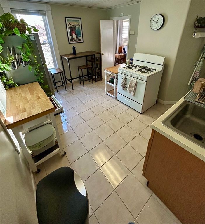 Dining room, Interior, Kitchen