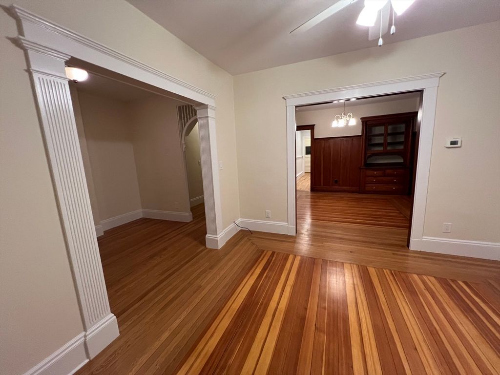 Empty room, Interior, Pendant Lights, Wood Texture Flooring