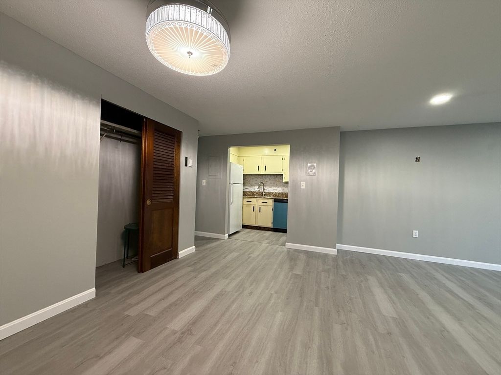 Empty room, Interior, Kitchen, Recessed Lighting, Wood Texture Flooring