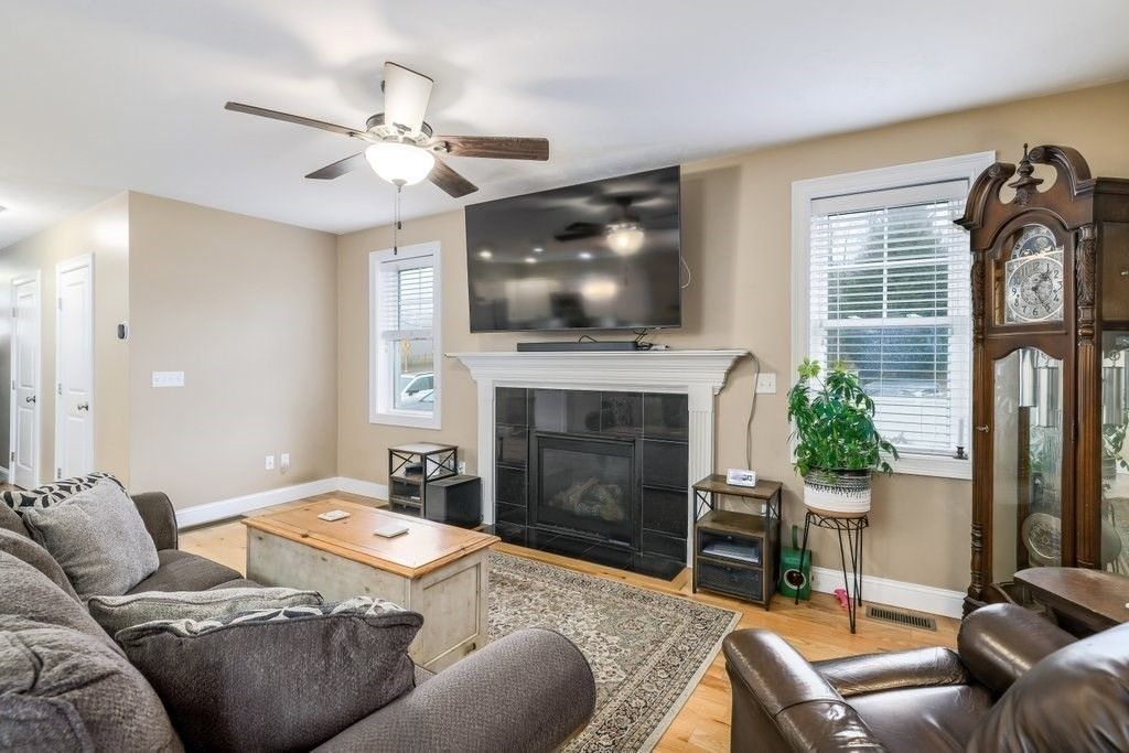 Fireplace, Interior, Living room, Wood Texture Flooring