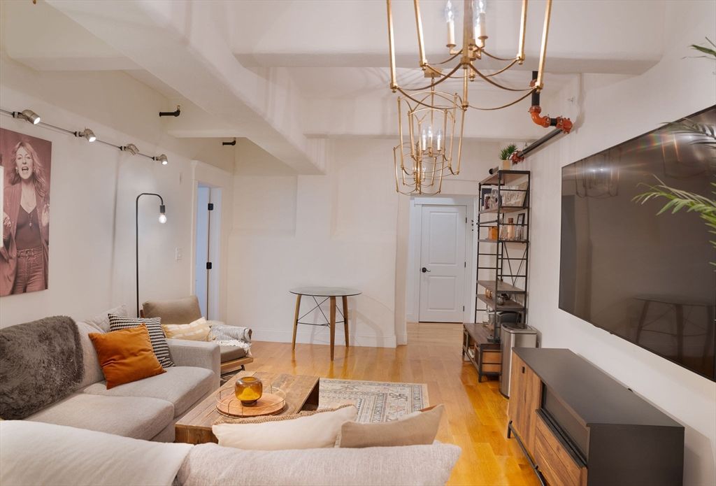 Chandelier, Interior, Living room, Wood Texture Flooring