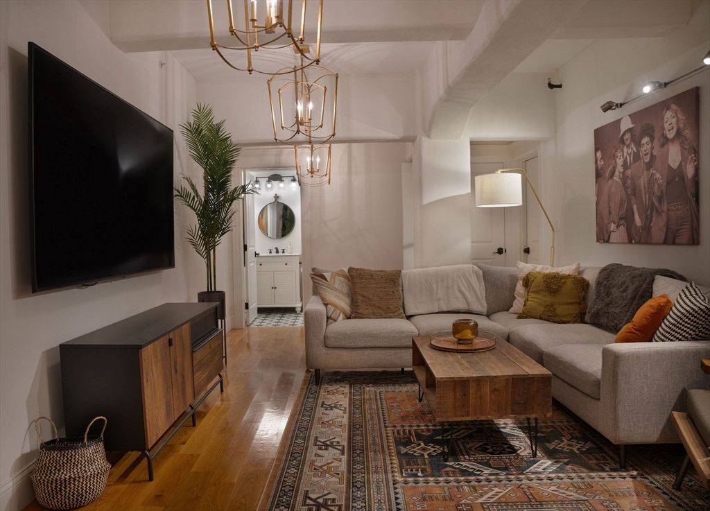 Interior, Living room, Pendant Lights, Wood Texture Flooring