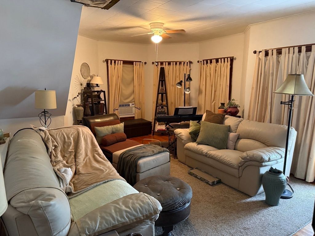 Interior, Living room