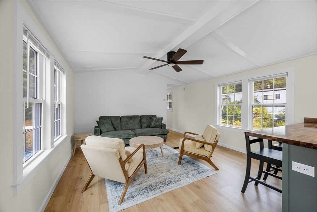 Dining room, Interior, Living room, Wood Texture Flooring