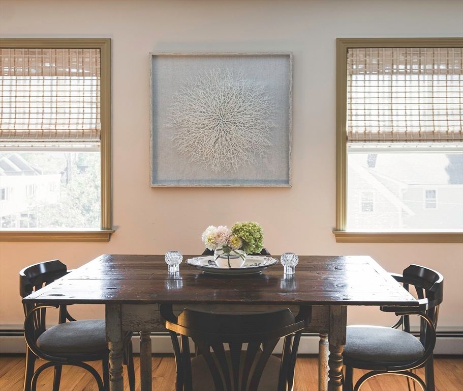 Dining room, Interior, Wood Texture Flooring