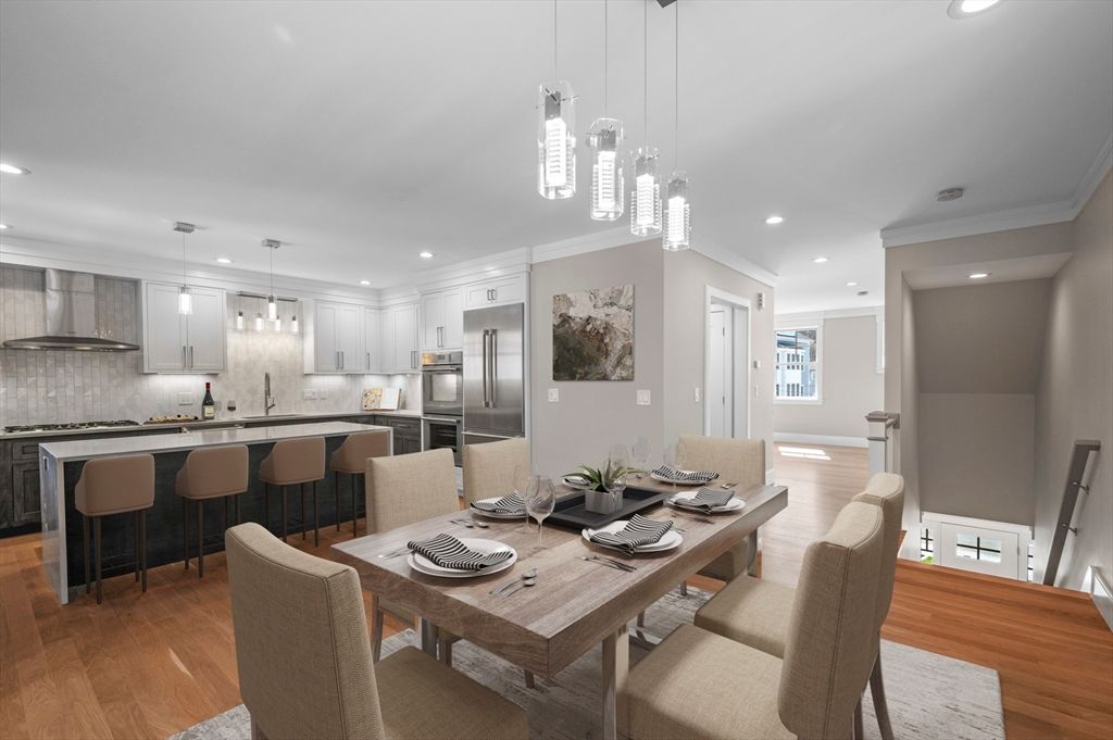 Dining room, Interior, Kitchen, Pendant Lights, Recessed Lighting, Stainless Steel Appliances, Wood Texture Flooring