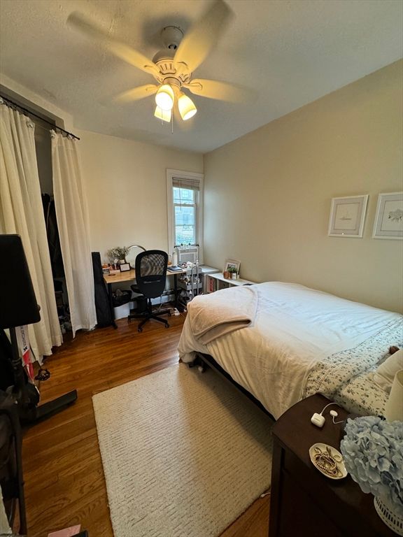 Bedroom, Home Office, Interior, Wood Texture Flooring