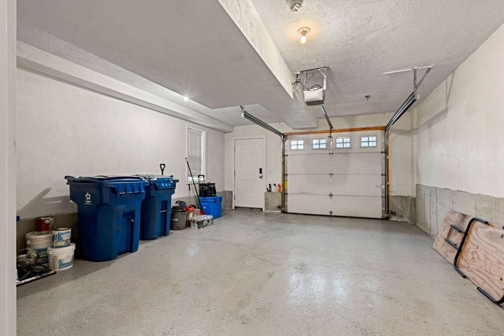 Garage, Interior, Recessed Lighting