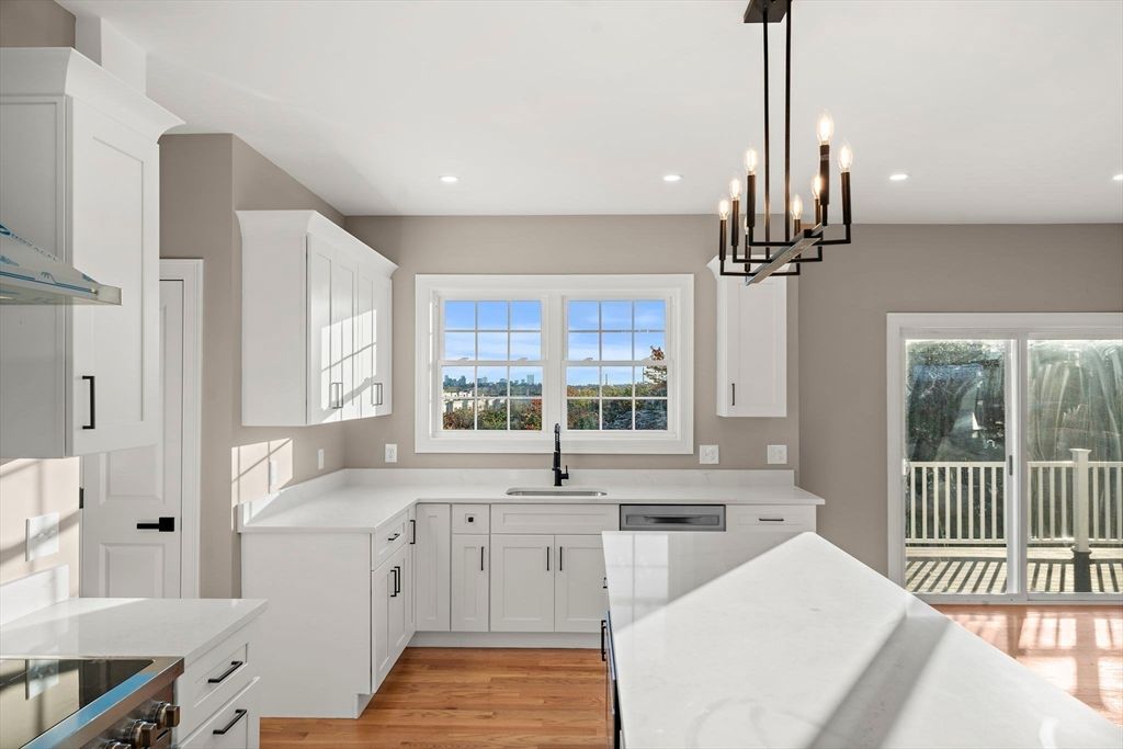 Chandelier, Interior, Kitchen, Recessed Lighting, Wood Texture Flooring