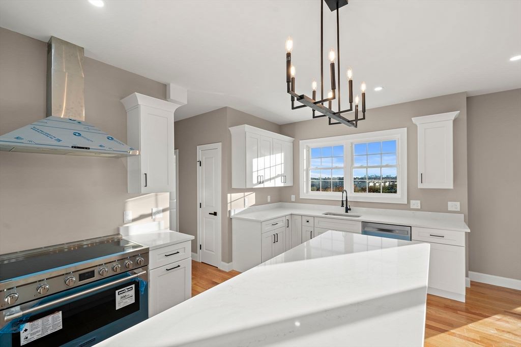 Chandelier, Interior, Kitchen, Pendant Lights, Recessed Lighting, Wood Texture Flooring