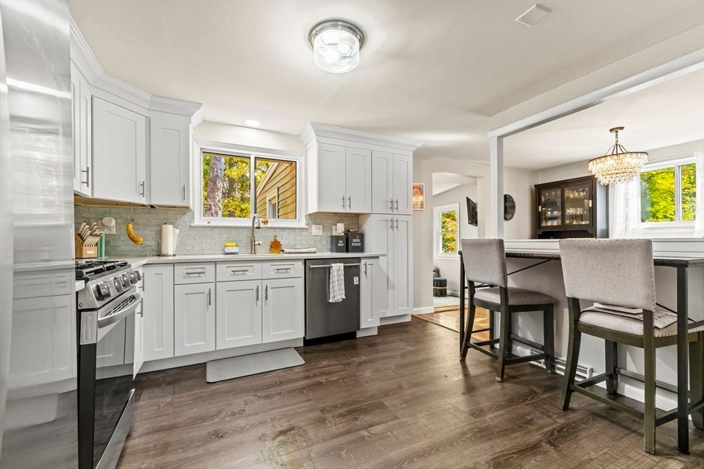 Chandelier, Interior, Kitchen, Stainless Steel Appliances, Wood Texture Flooring