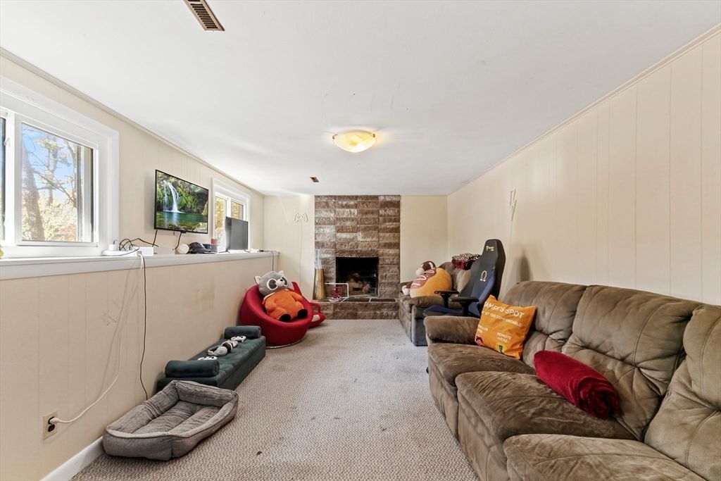 Fireplace, Interior, Living room