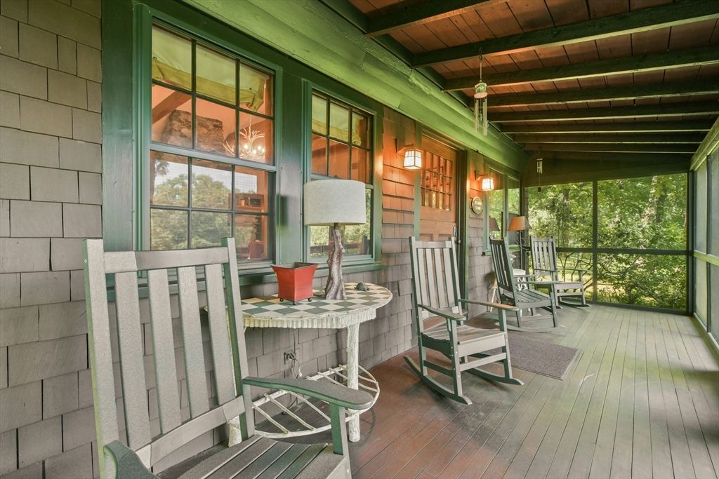 Interior, Pendant Lights, Wooden Beams, Wood Texture Flooring