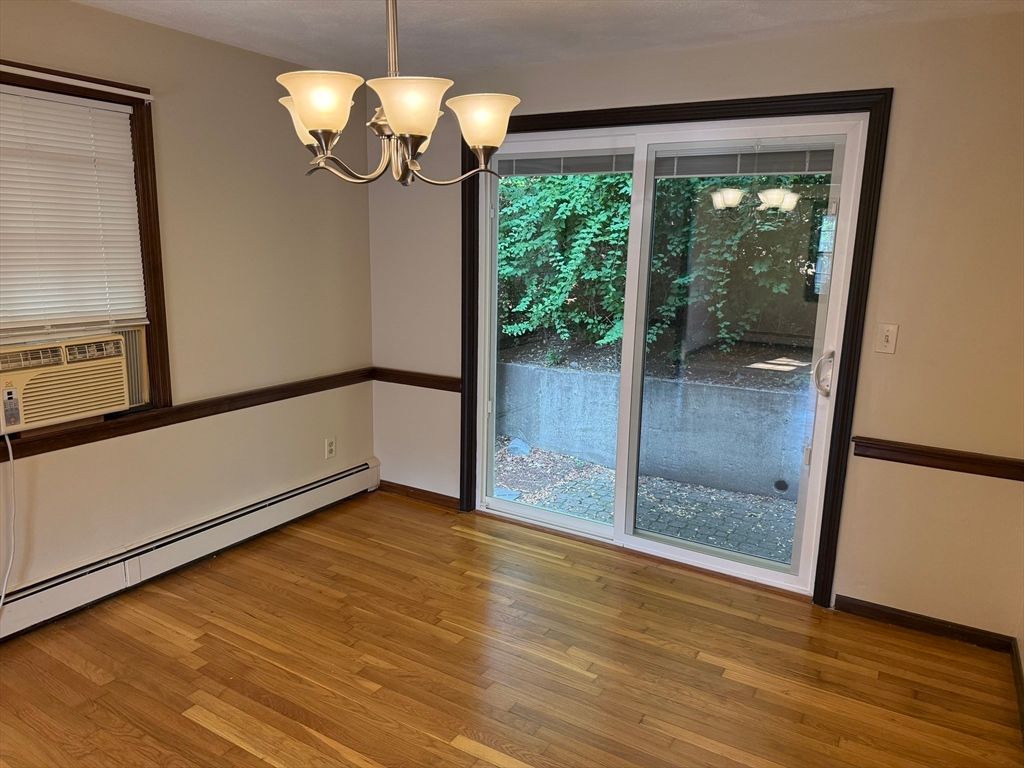 Chandelier, Empty room, Interior, Wood Texture Flooring