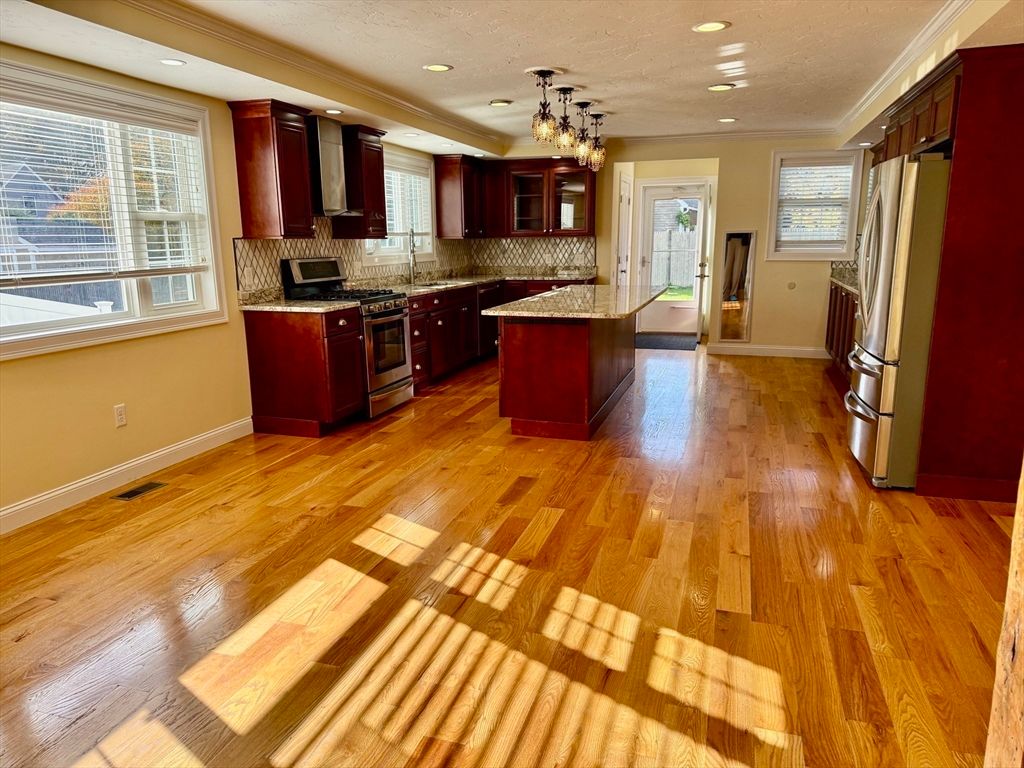 Interior, Kitchen, Recessed Lighting, Wood Texture Flooring