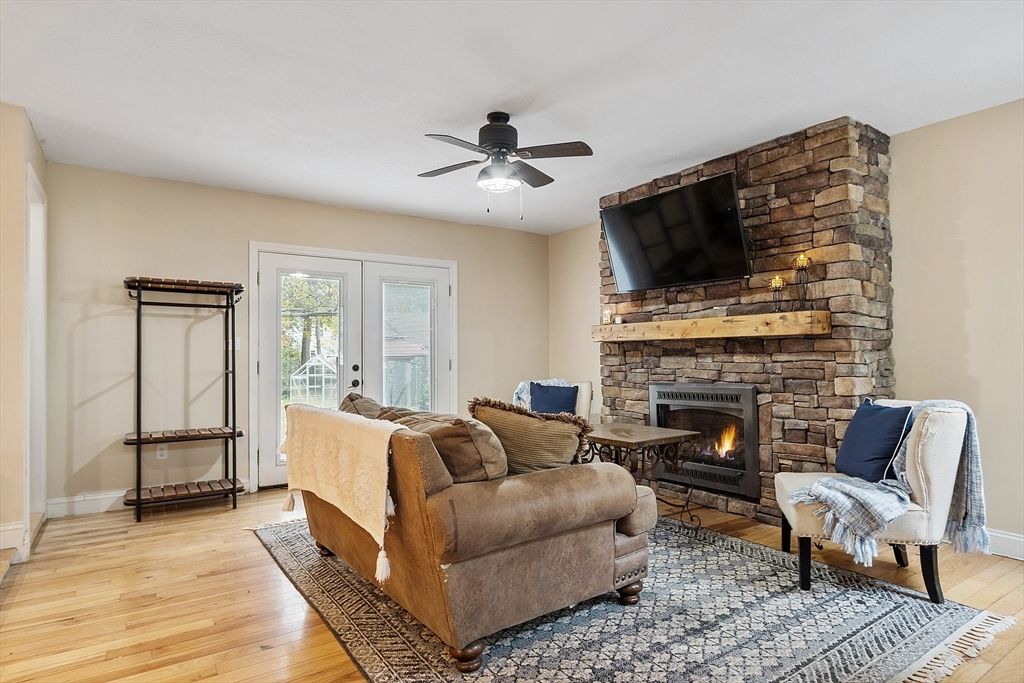 Fireplace, Interior, Living room, Stone Walls, Wood Texture Flooring