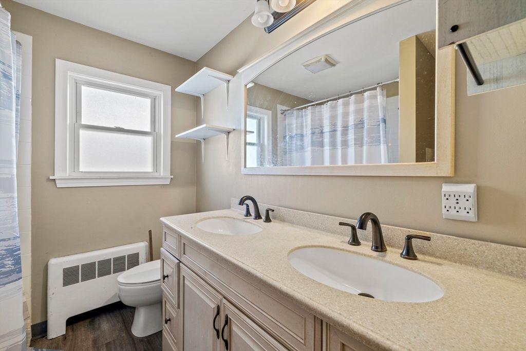 Bathroom, Dual Sink Vanities, Interior, Wood Texture Flooring