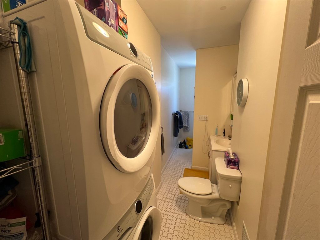 Interior, Utility Closets, Washer