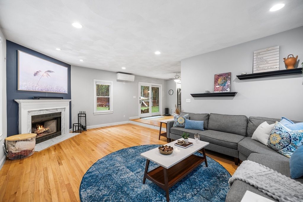 Fireplace, Interior, Living room, Recessed Lighting, Wood Texture Flooring