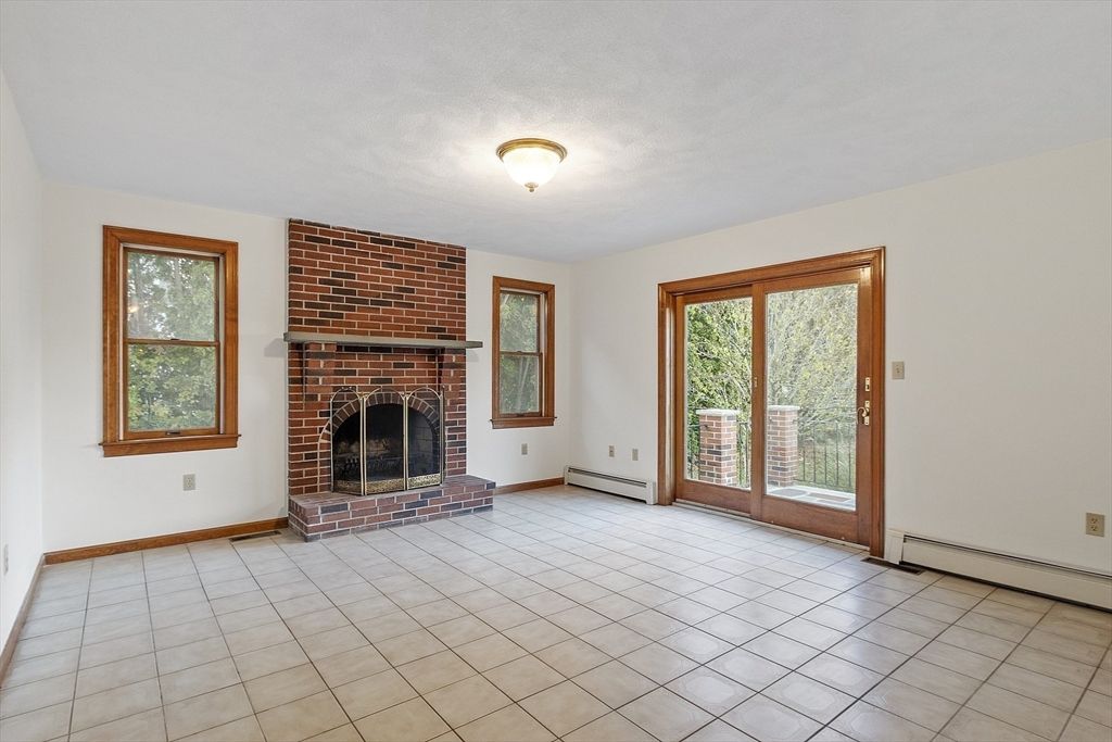 Empty room, Fireplace, Interior, Stone Walls