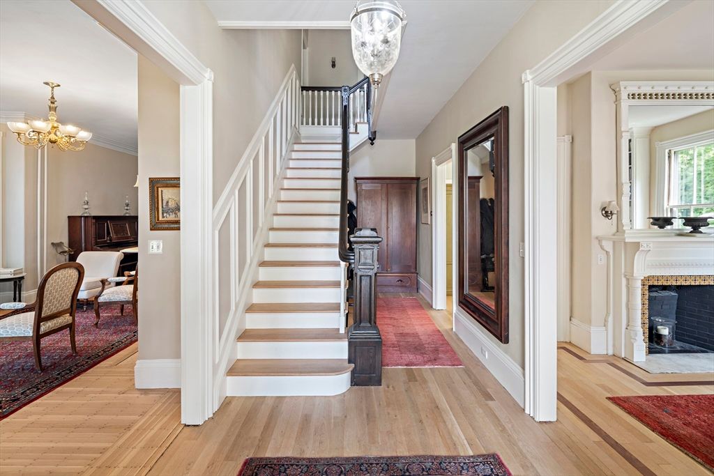 Chandelier, Fireplace, Interior, Wood Texture Flooring