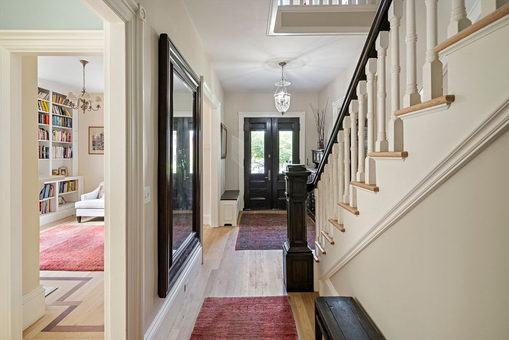 Chandelier, Interior, Wood Texture Flooring