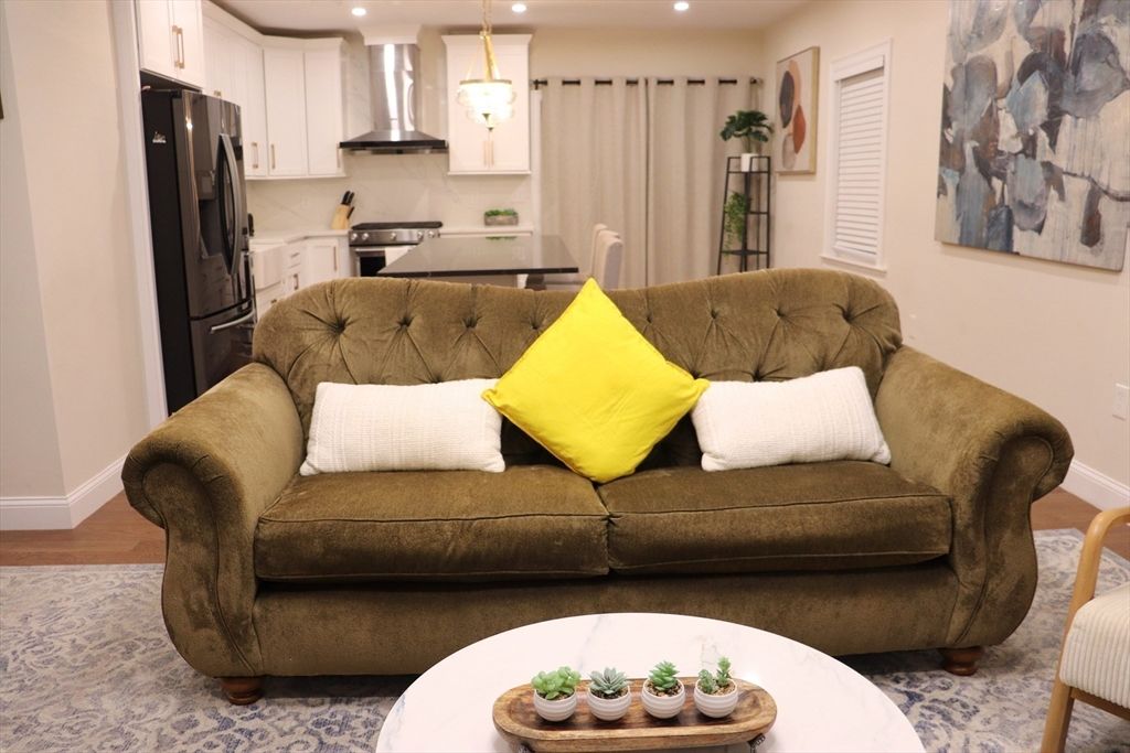 Dining room, Interior, Kitchen, Living room, Pendant Lights, Recessed Lighting, Stainless Steel Appliances, Wood Texture Flooring