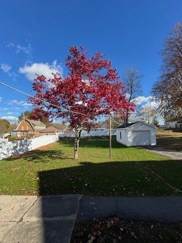 Backyard, Detached Garage, Exterior