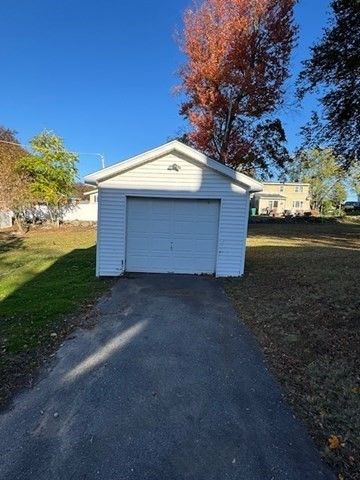 Backyard, Detached Garage, Exterior