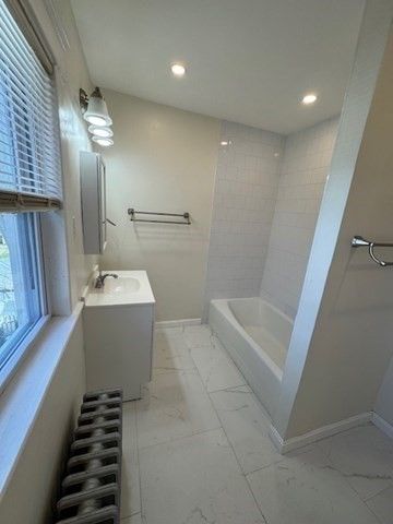 Bathroom, Interior, Marble, Recessed Lighting