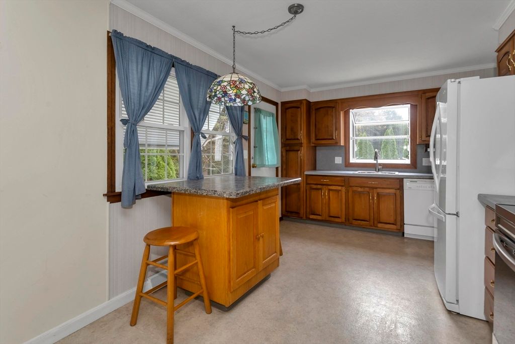 Interior, Kitchen, Pendant Lights