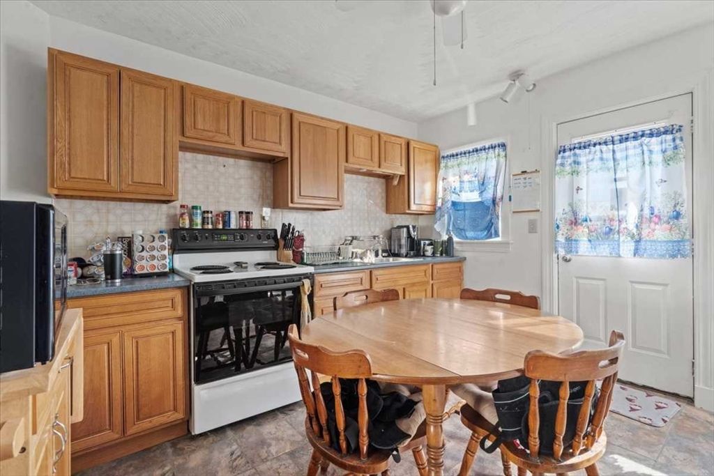 Dining room, Interior, Kitchen