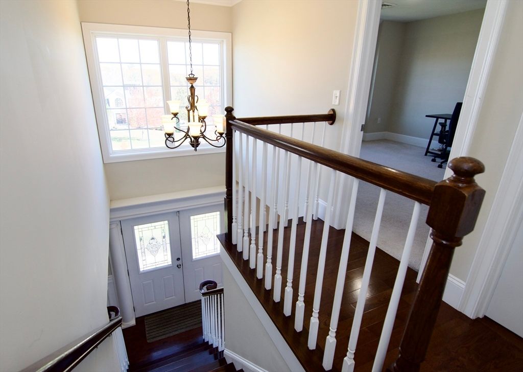 Chandelier, Interior, Wood Texture Flooring