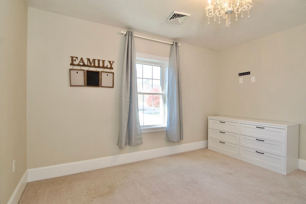 Chandelier, Empty room, Interior