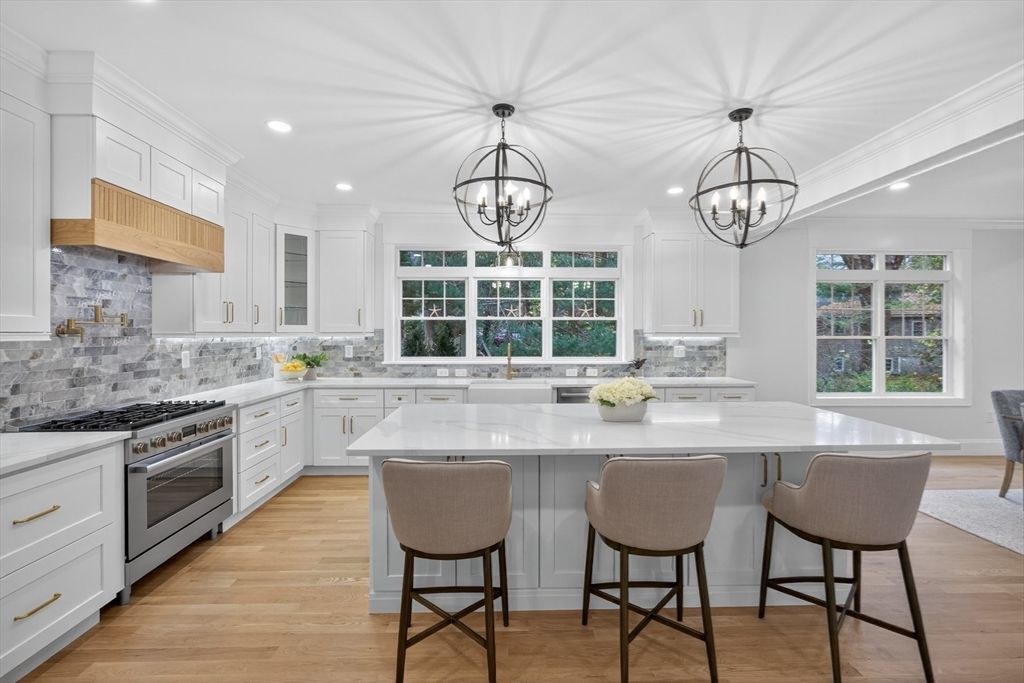 Chandelier, Interior, Kitchen, Pendant Lights, Recessed Lighting, Stainless Steel Appliances, Wood Texture Flooring