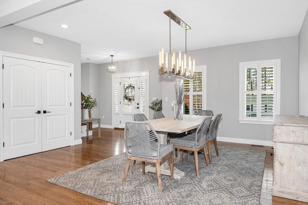Dining room, Interior, Pendant Lights, Recessed Lighting, Wood Texture Flooring