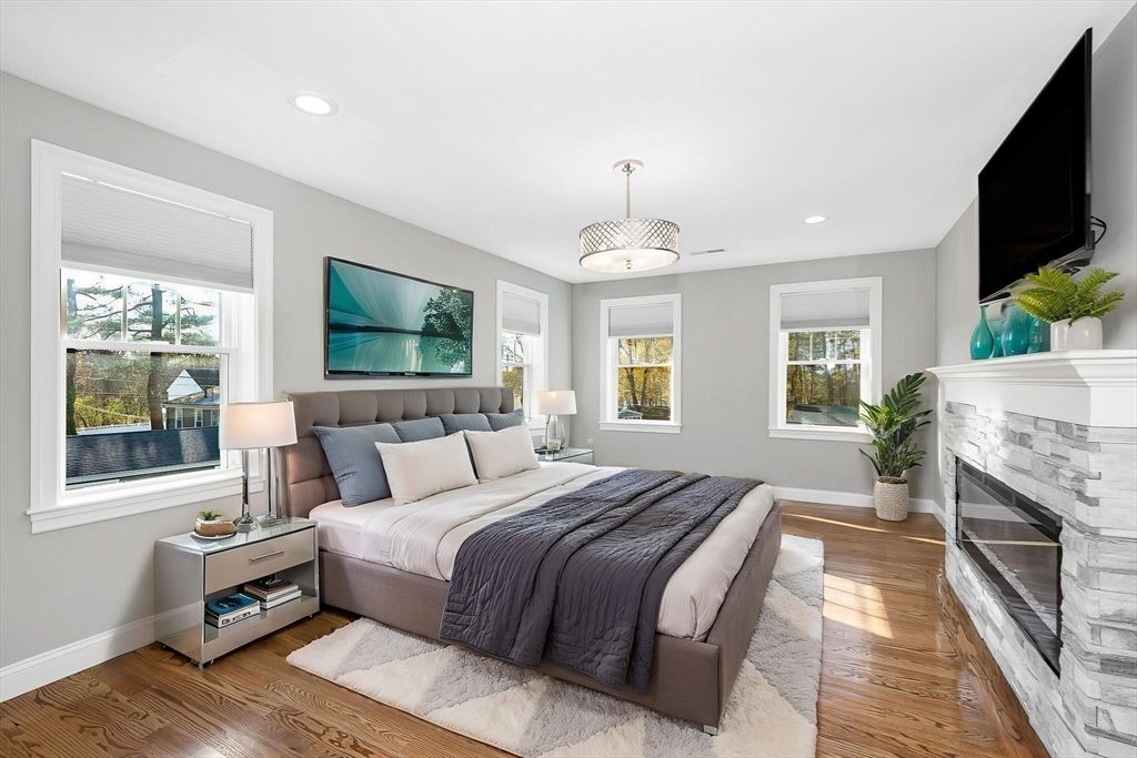 Bedroom, Fireplace, Interior, Recessed Lighting, Wood Texture Flooring