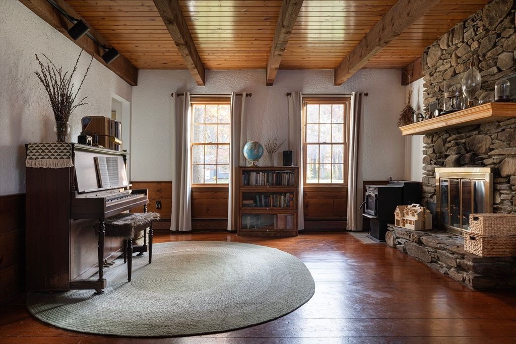 Fireplace, Interior, Piano, Stone Walls, Wooden Beams, Wooden Ceilings, Wood Texture Flooring