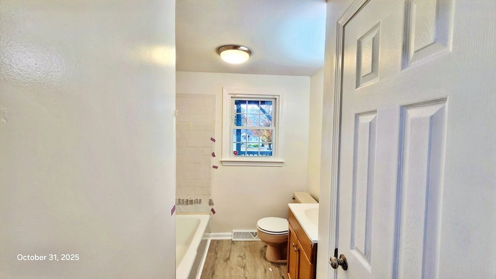 Bathroom, Interior, Wood Texture Flooring