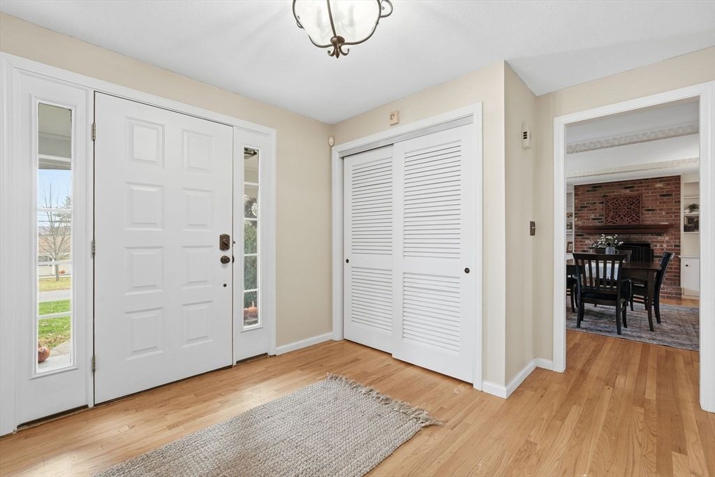 Dining room, Interior, Stone Walls, Wood Texture Flooring