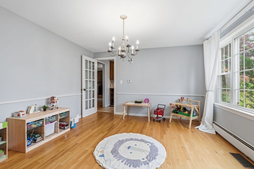Chandelier, Interior, Wood Texture Flooring