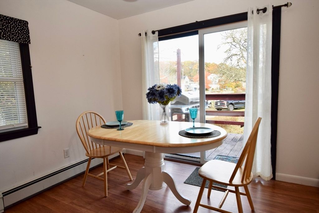 Dining room, Interior, Wood Texture Flooring