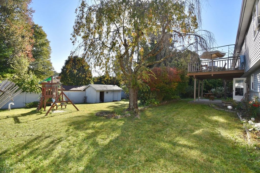 Backyard, Exterior, Playground